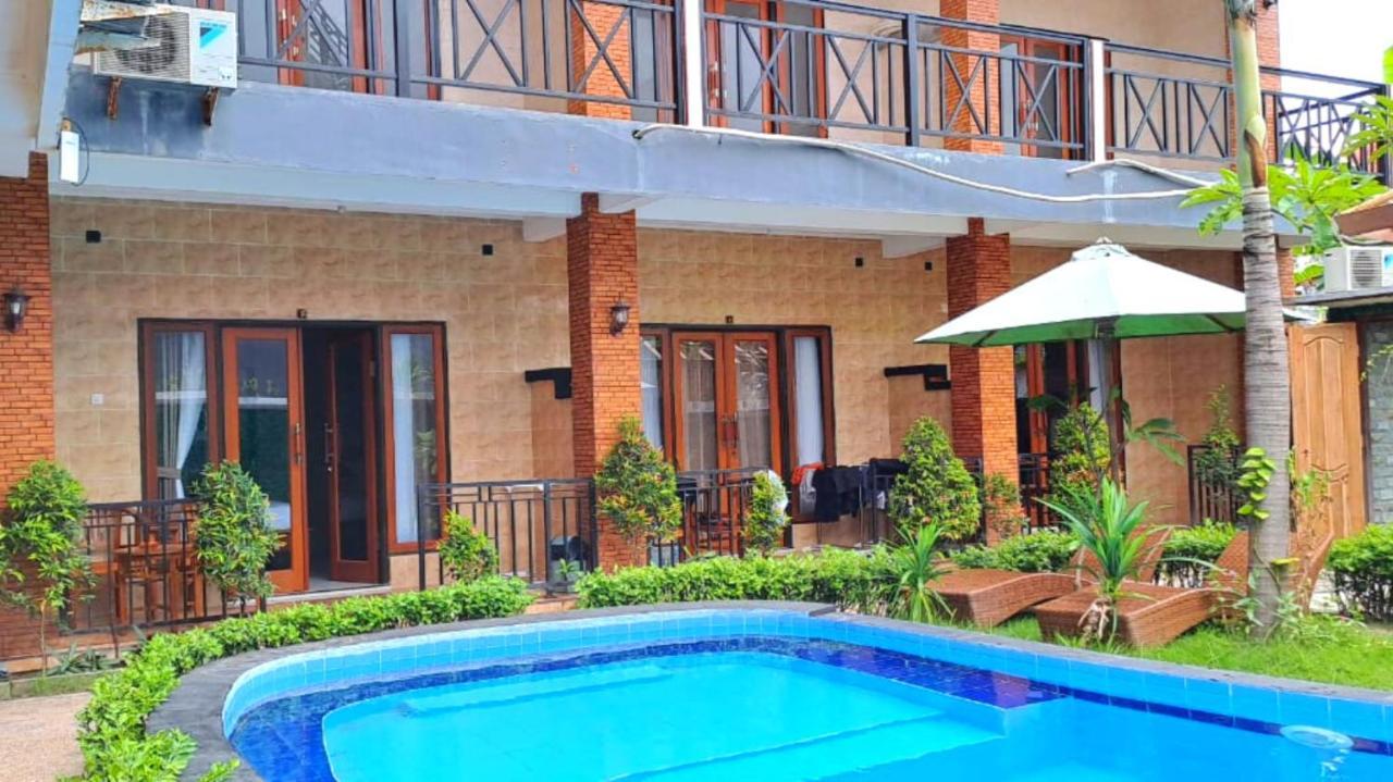 Wahyuga Sari Guest House Nita Salon & Spa Lembongan Exteriér fotografie