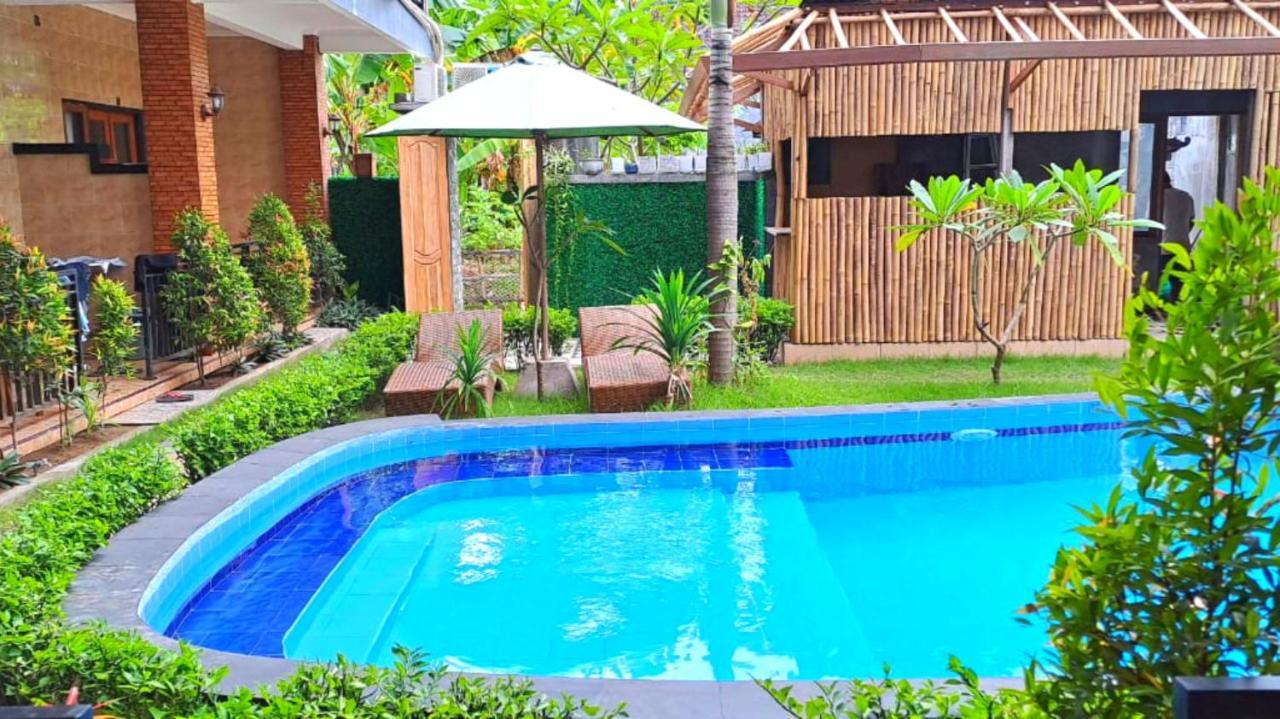 Wahyuga Sari Guest House Nita Salon & Spa Lembongan Exteriér fotografie