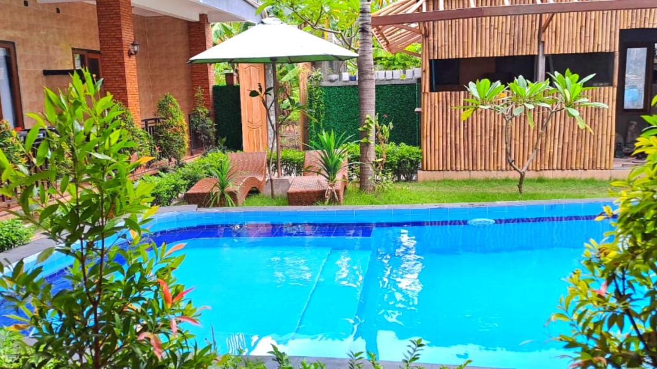 Wahyuga Sari Guest House Nita Salon & Spa Lembongan Exteriér fotografie